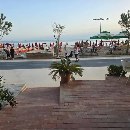 Prestige Apartment *